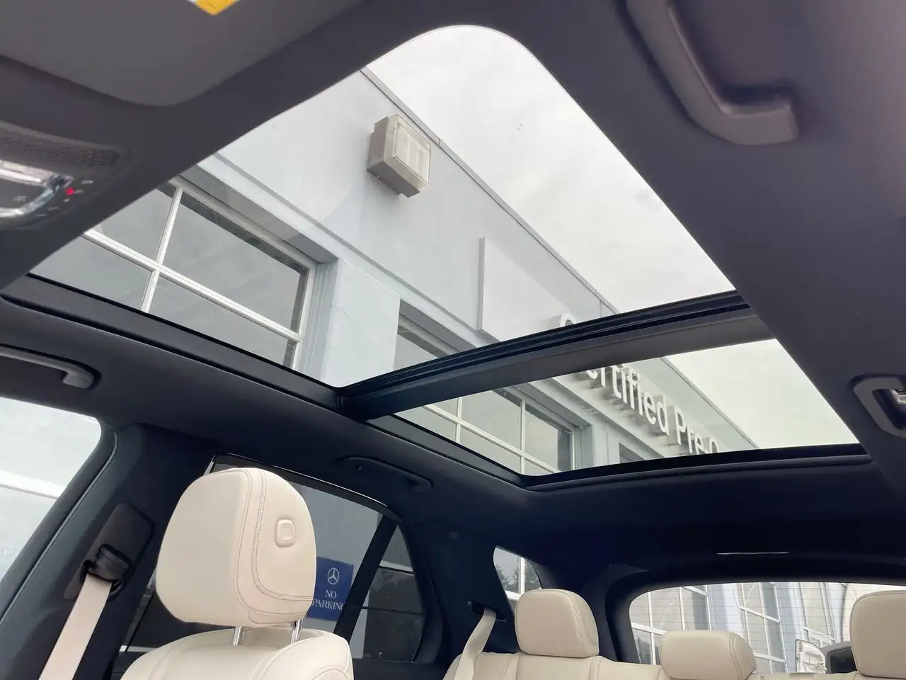 Mercedes-Benz GLE снимка Mercedes-Benz GLE