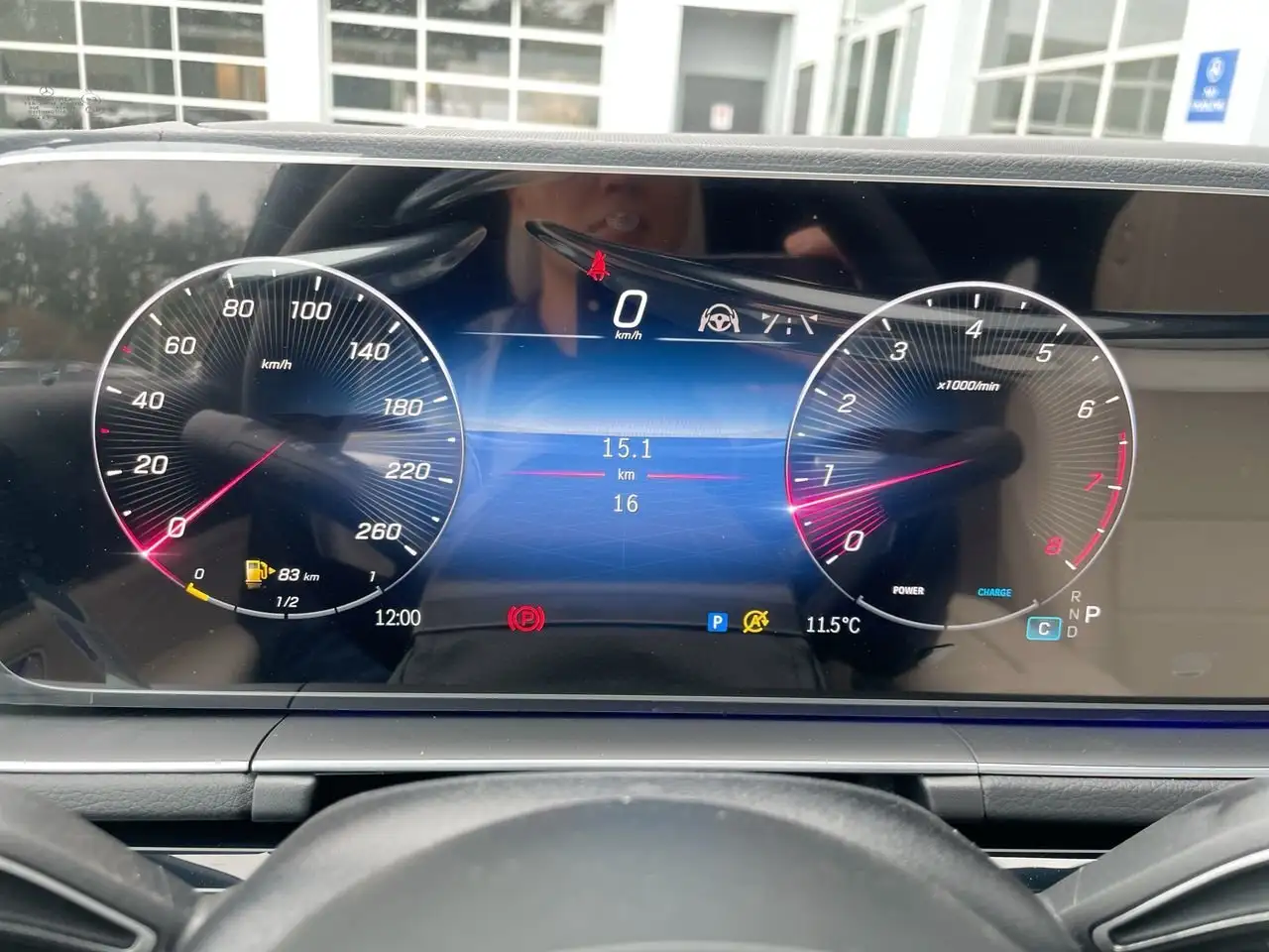 Mercedes-Benz GLE снимка Mercedes-Benz GLE
