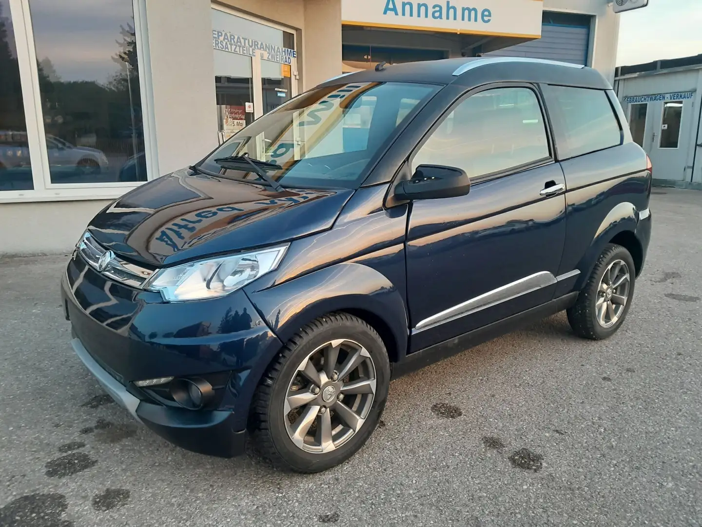Aixam Crossover KLIMA   ABS Albastru - 2