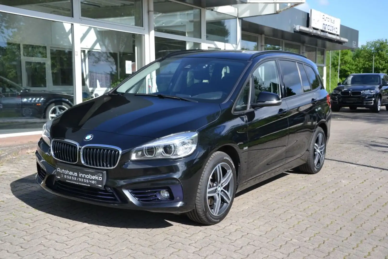 BMW 218 218d Gran Tourer Aut. Sport Line*AHK*Navi*7Sitzer - 1