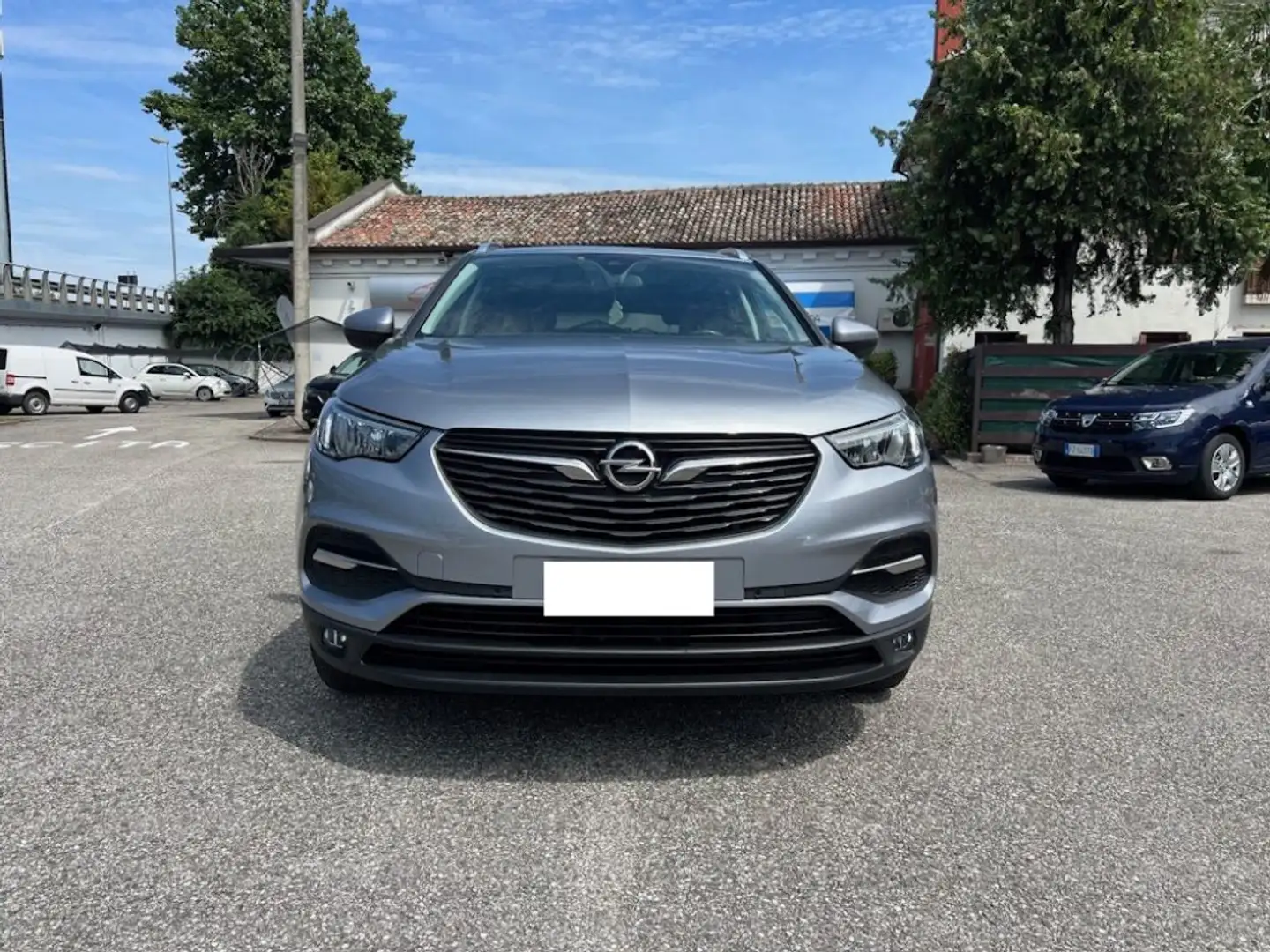 Opel Grandland X 1.5 diesel Ecotec Start&Stop Innovation Gris - 2