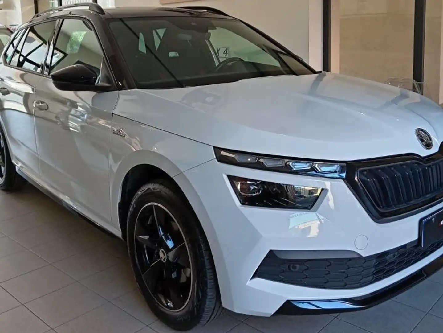 Skoda Kamiq Kamiq 2019 1.0 tsi Monte Carlo 110cv Bianco - 2