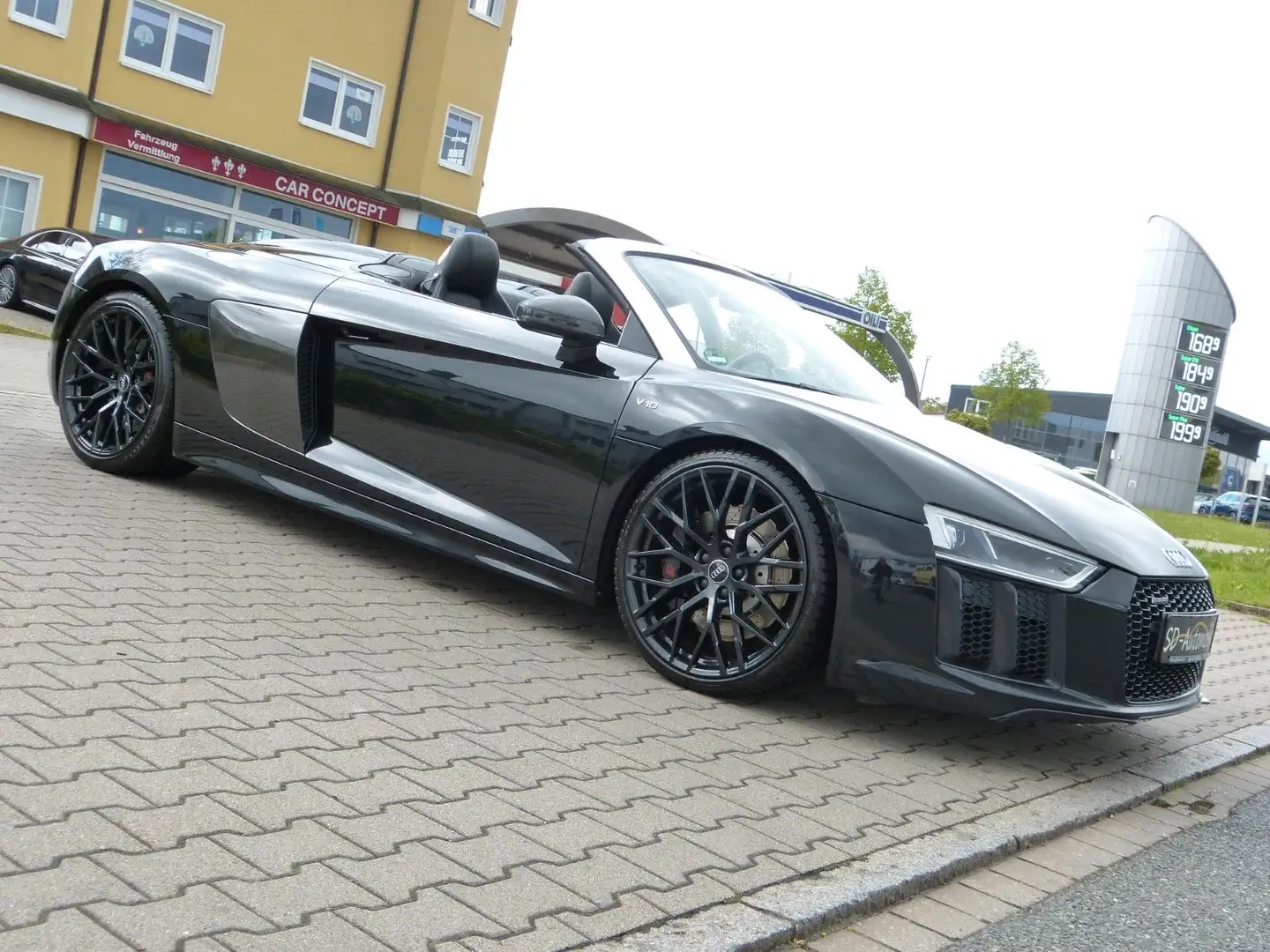 Audi R8 Spyder 5.2 FSI quattro *Virtual*Carbon*Laser* Zwart - 2