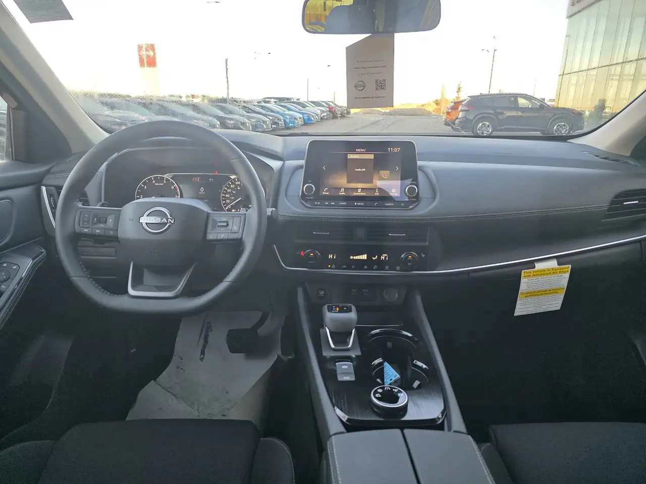Nissan Rogue fotografie Nissan Rogue