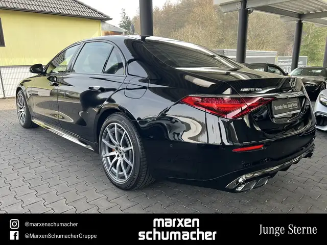 Mercedes-Benz S-Class view 6