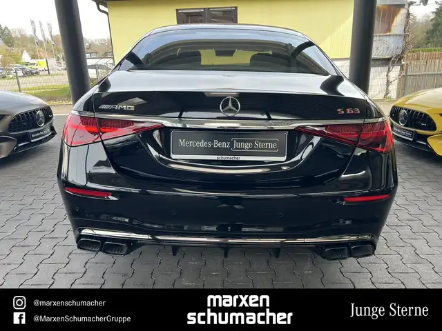 Mercedes-Benz S-Class view 5