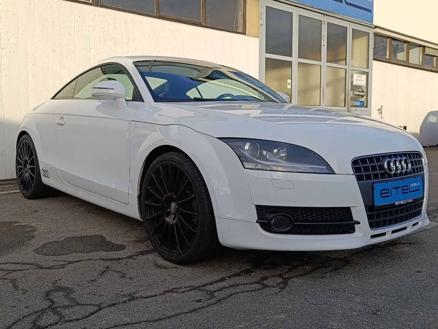 Audi TT Coupe 2.0 TFSI Navi Xenon Alcantara Weiß - 2