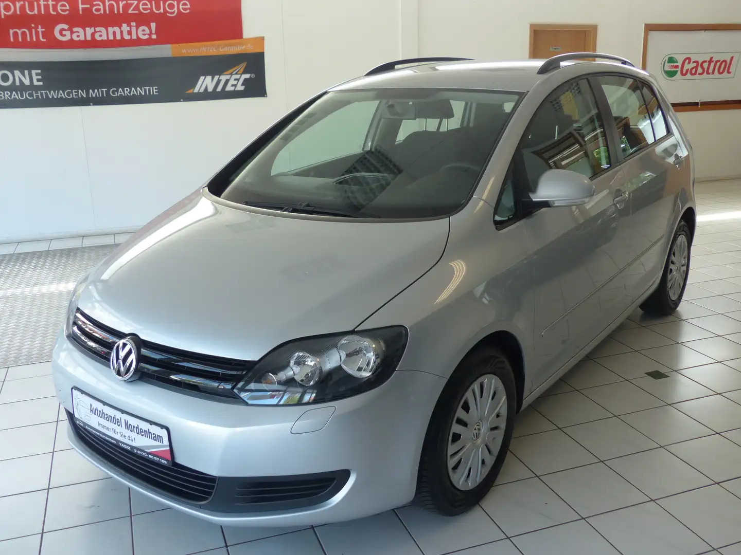 Volkswagen Golf Plus 1.4 Trendline*KLIMA*TÜV NEU* Grijs - 2