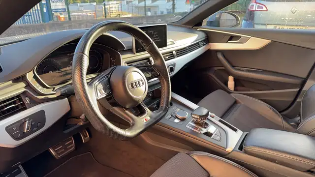 Audi A5 view 8