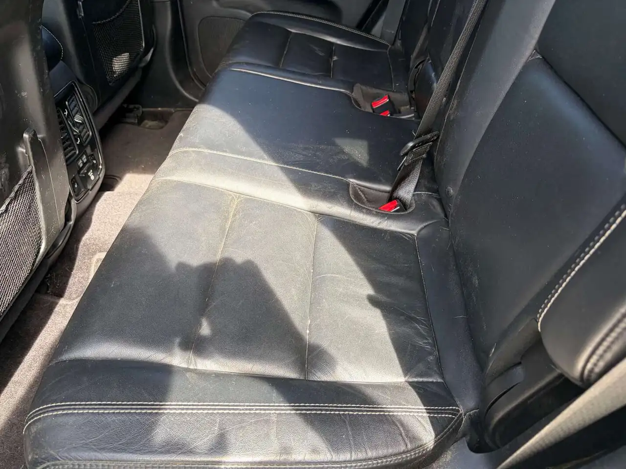 Jeep Grand Cherokee photo Jeep Grand Cherokee