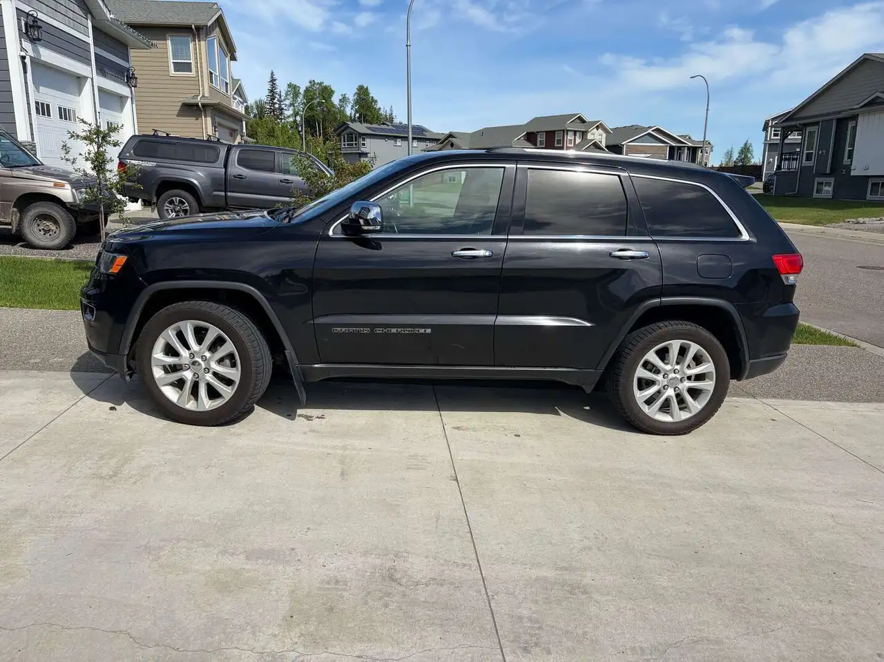 Jeep Grand Cherokee photo Jeep Grand Cherokee