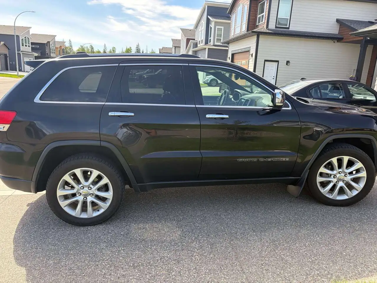 Jeep Grand Cherokee photo Jeep Grand Cherokee