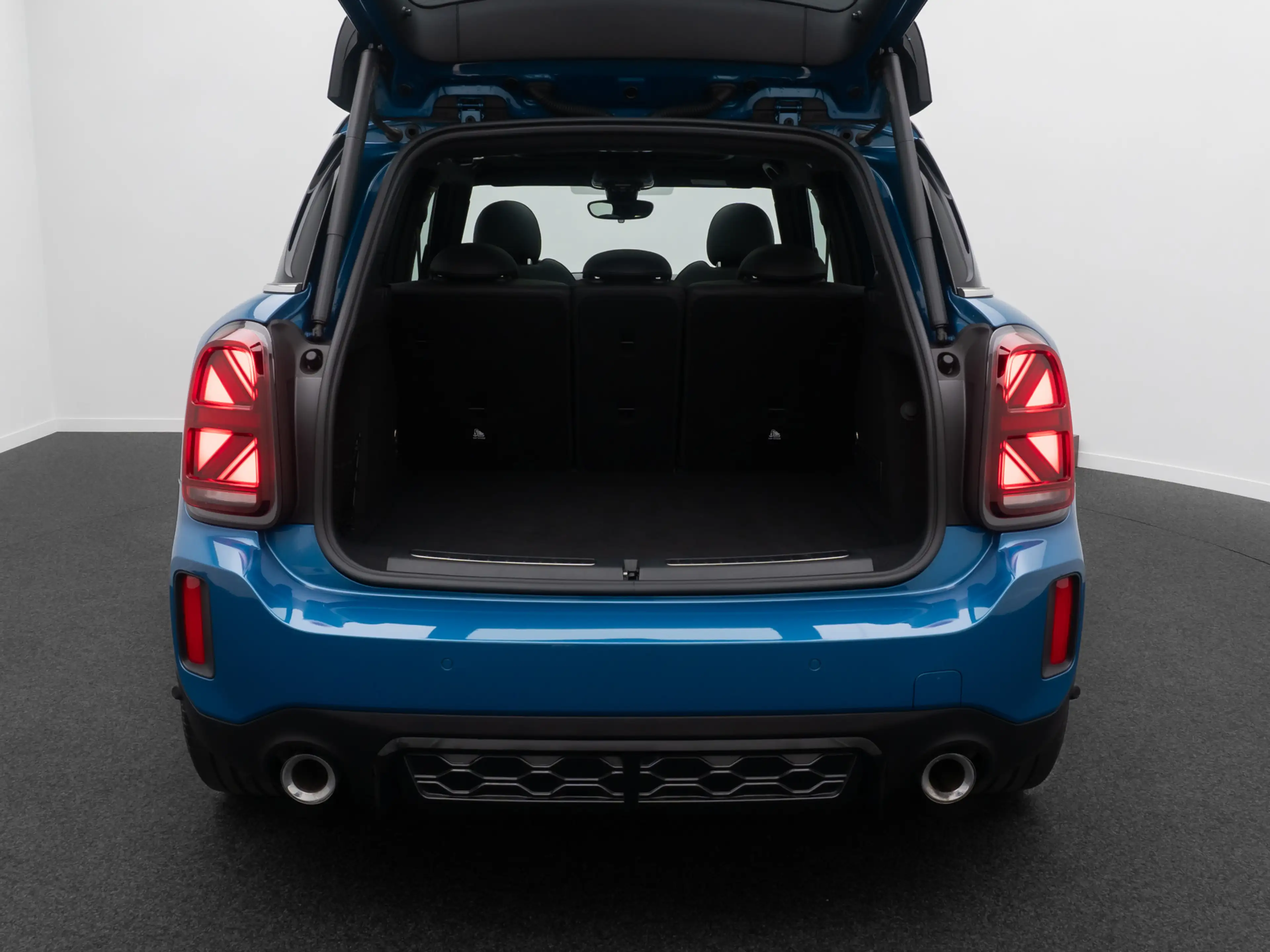 MINI John Cooper Works Countryman ALL4 HUD H K Voll — photo 13