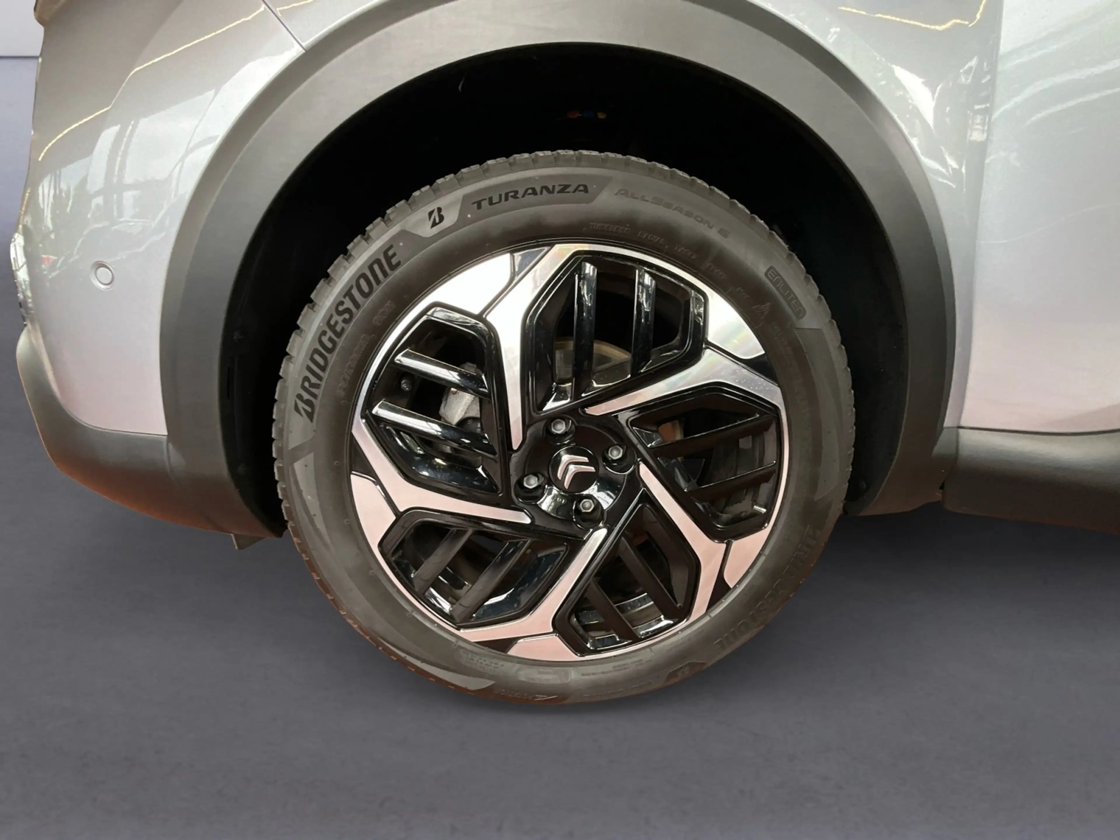 Citroen C4 X 1.2 Max Klima Keyless Navi Kamera Carplay — photo 16
