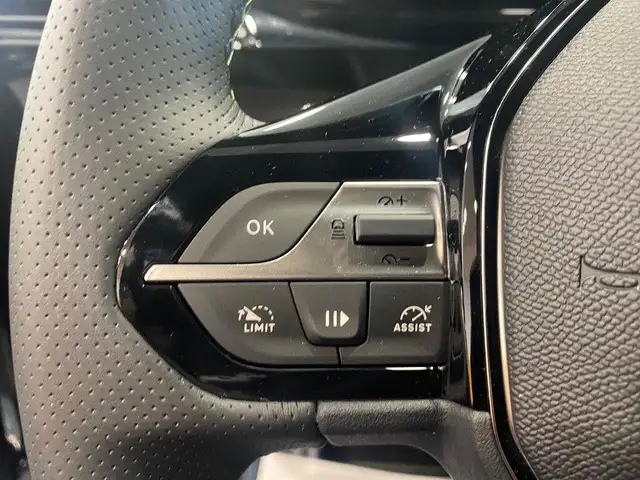 Peugeot 308 view 29