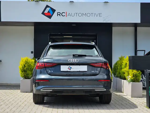 Audi A3 view 6
