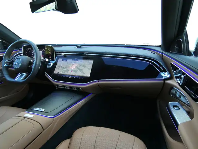 Mercedes-Benz E 200 AMG +Burm+Pano+360°+Supers+DigiL+HUD+KeyGo+ Ansicht 22