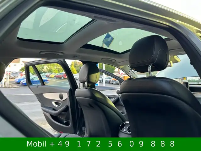 Mercedes-Benz C-Class view 13
