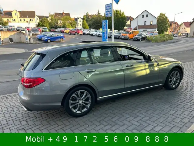 Mercedes-Benz C-Class view 4