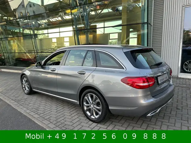Mercedes-Benz C-Class view 8