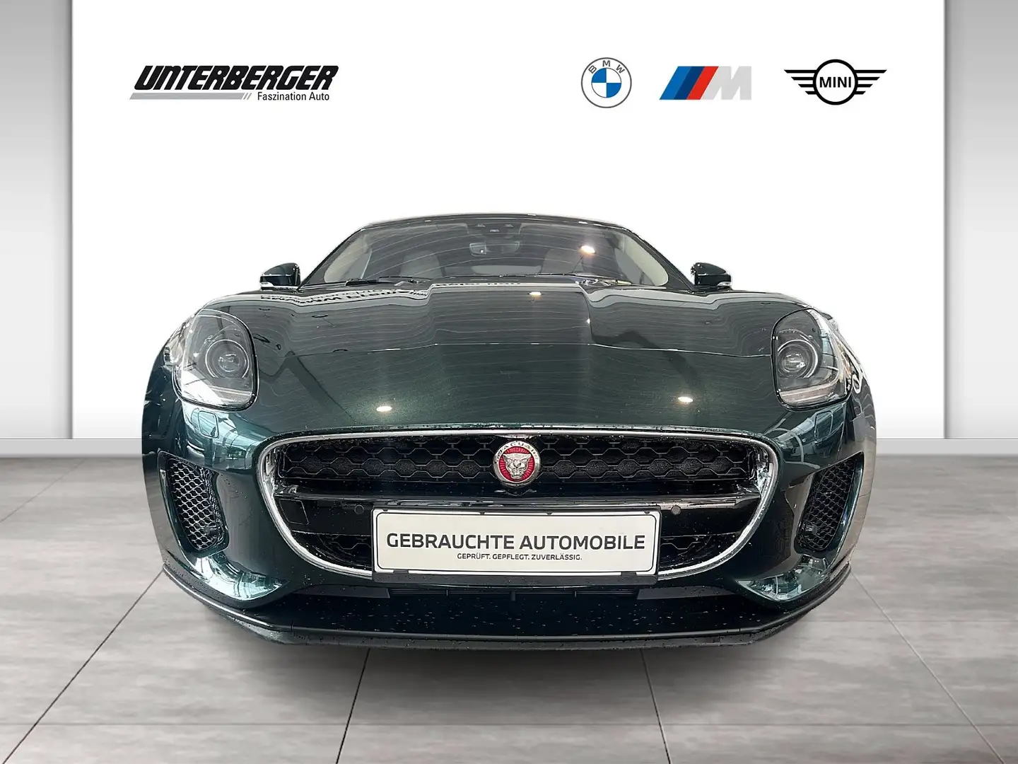 Jaguar F-Type Cabrio Jaguar F-Type Cabrio Grün - 2