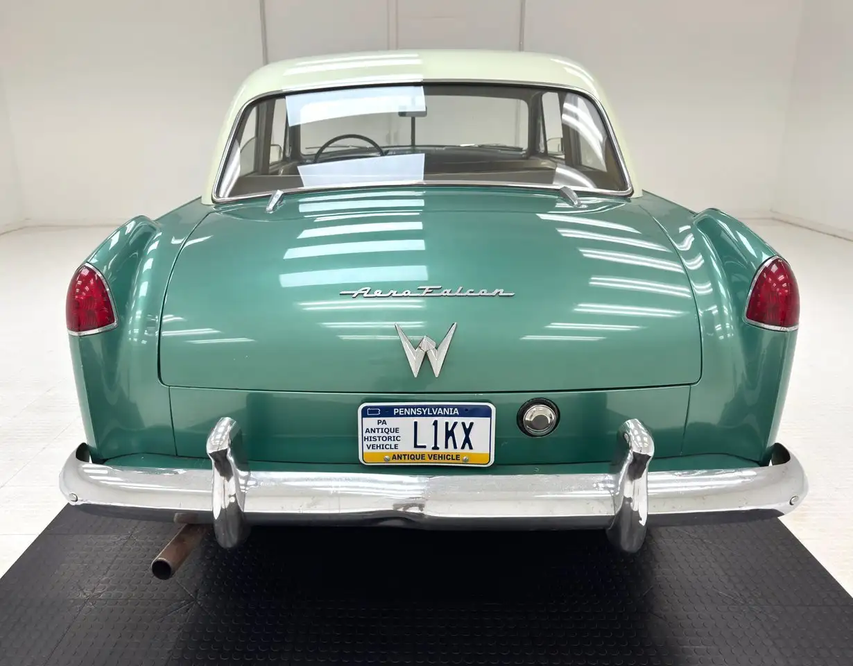 Jeep Willys Aero Falcon 2 Door Sedan, foto 4