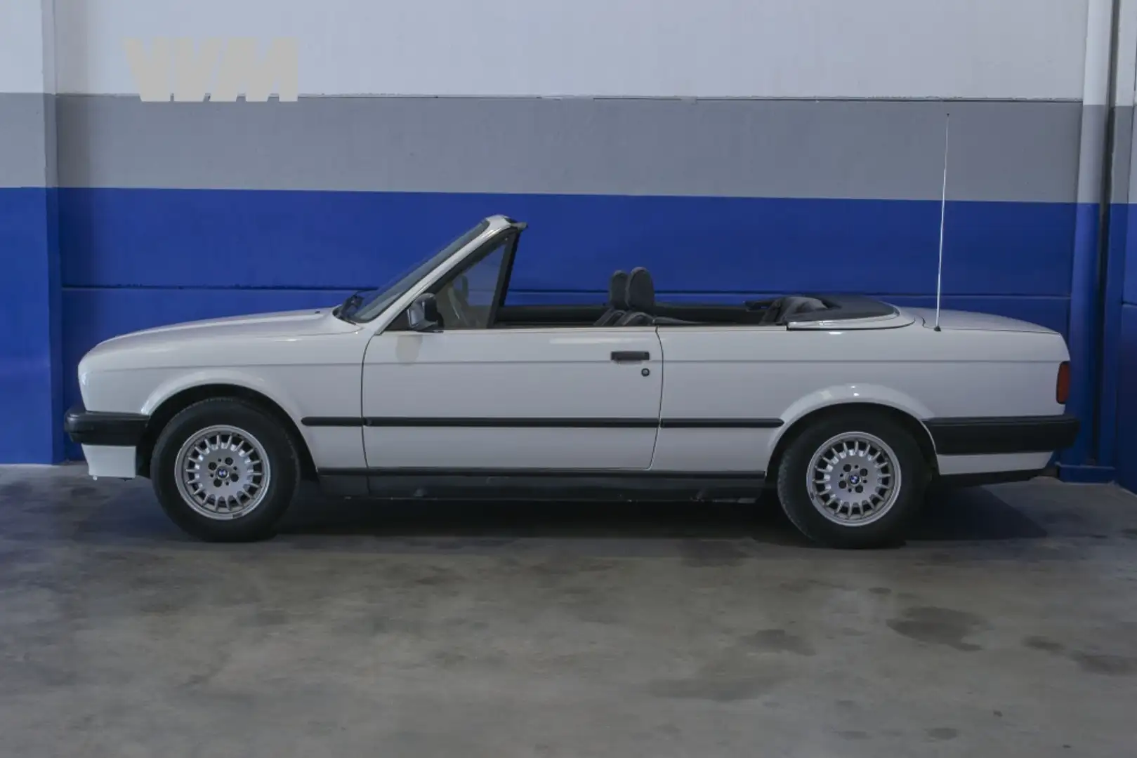 BMW 318 318i Cabriolet Aut. - 2