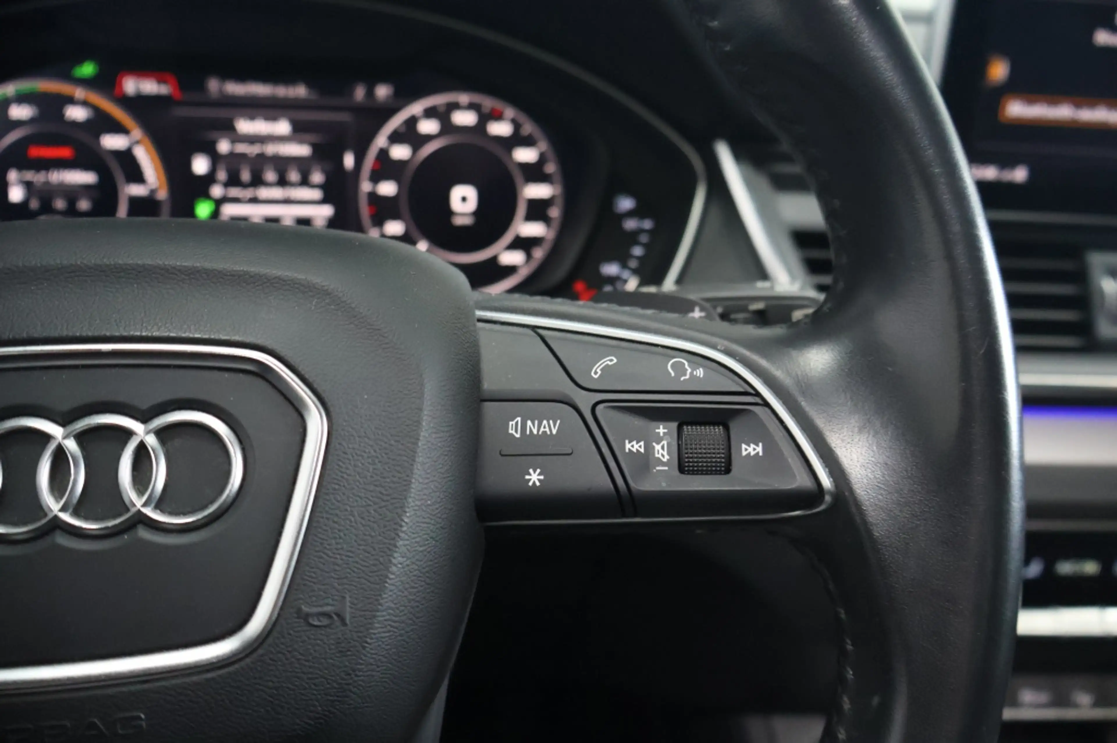 Audi Q5 50 TFSIe Quattro Pro Line S | Trekhaak | Panoramad — photo 26