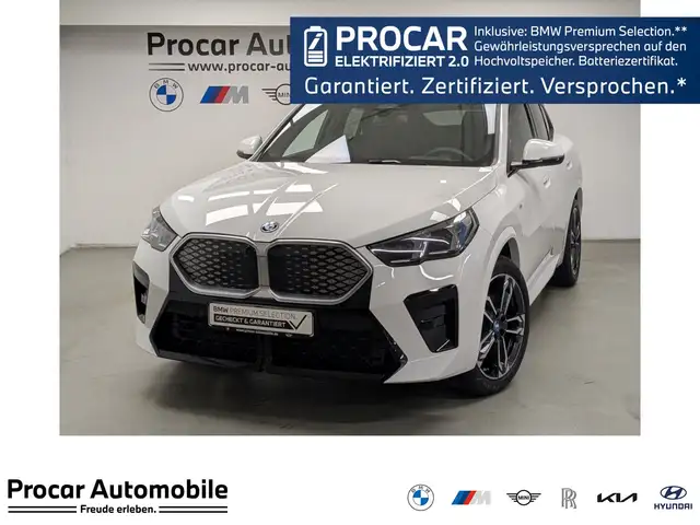 BMW iX2 xDrive30 M Sport AHK DA+ PA+ HuD 360° HiFi