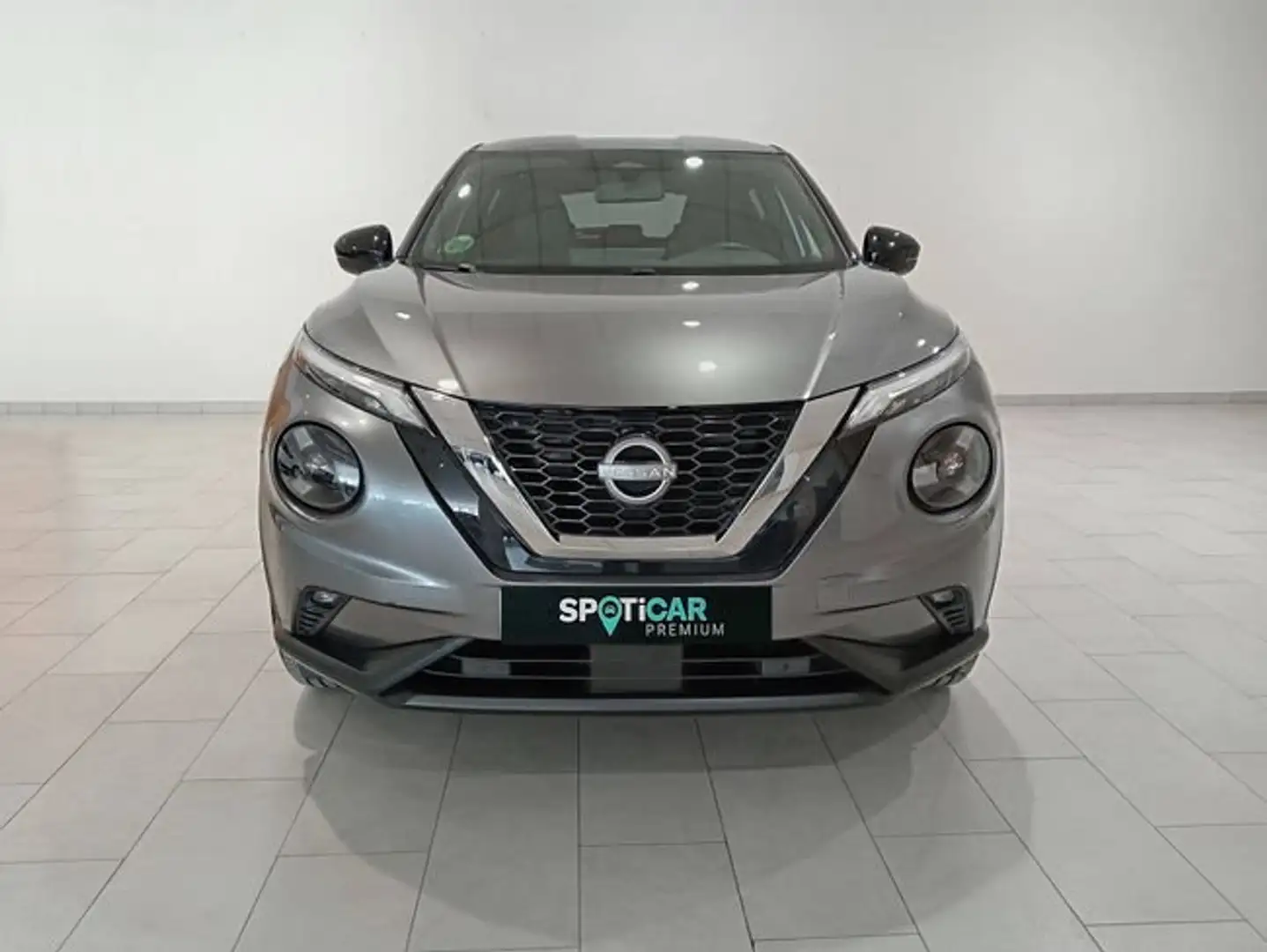 Nissan Juke 1.0 DIG-T N-Connecta 4x2 DCT 7 84kW Gris - 2