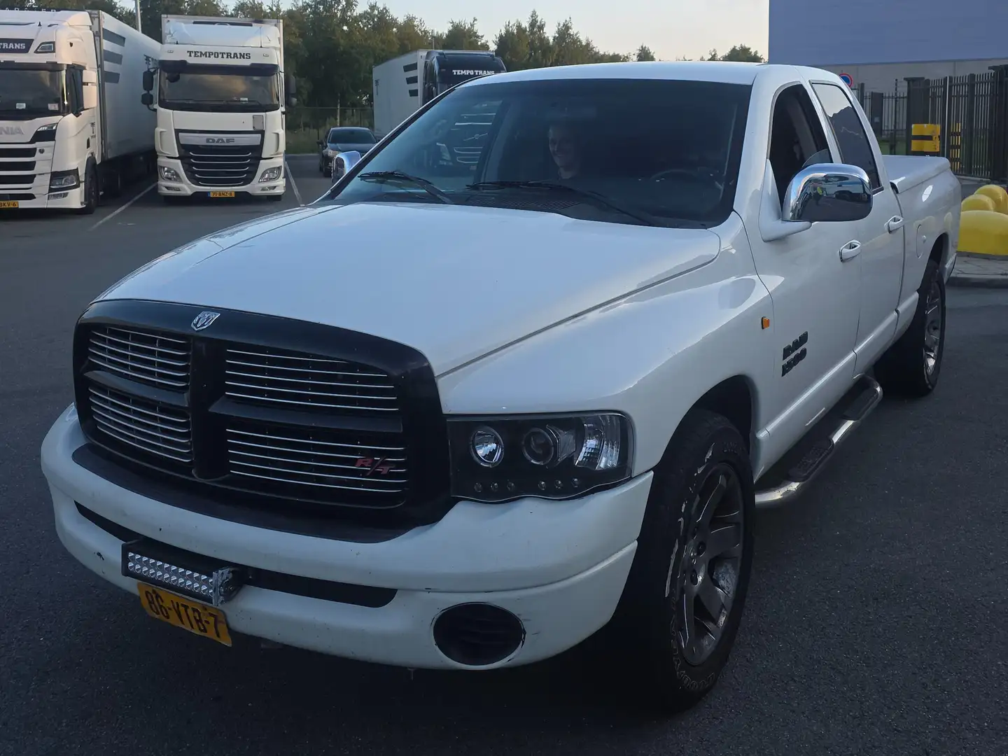 Dodge RAM RAM undefined Wit - 2