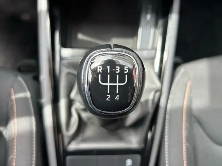 Škoda Scala 1.0 TSI Ambition (2020-) 2023, foto 9