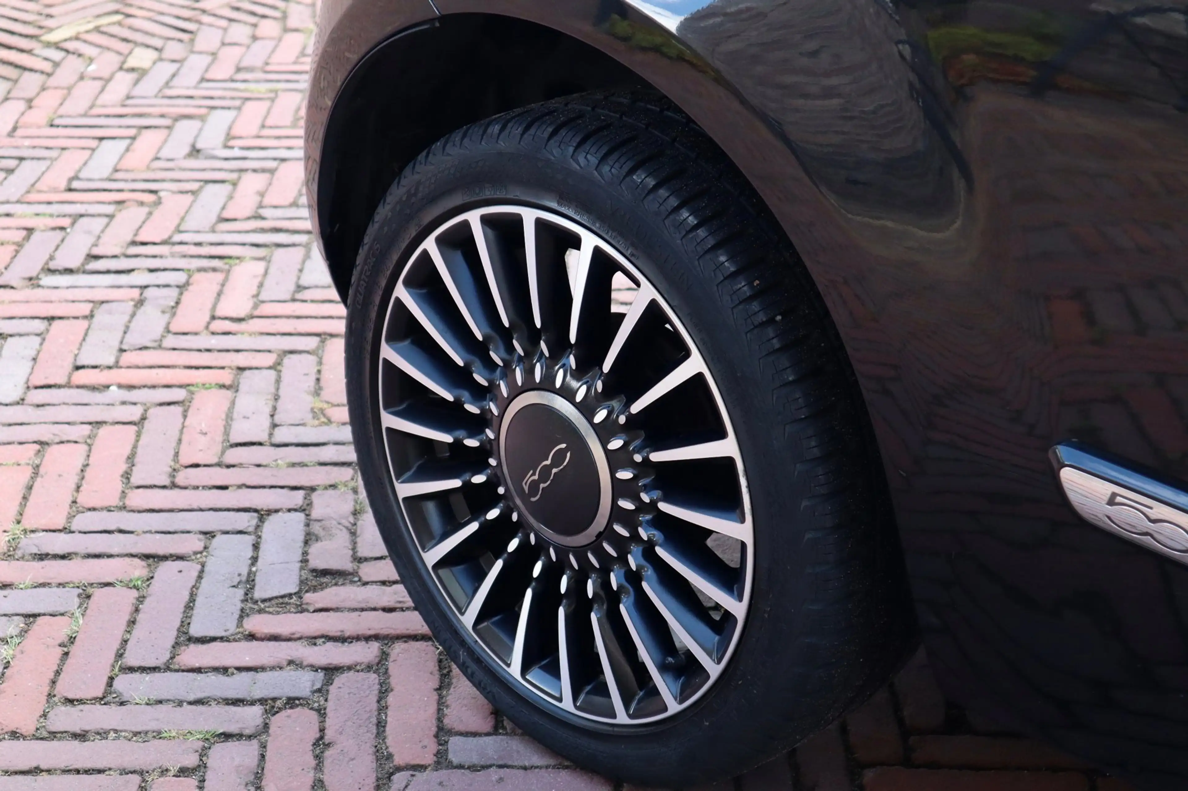Fiat 500 1.2 Lounge | RIJKLAARPRIJS | Apple CarPlay | Panor — photo 13