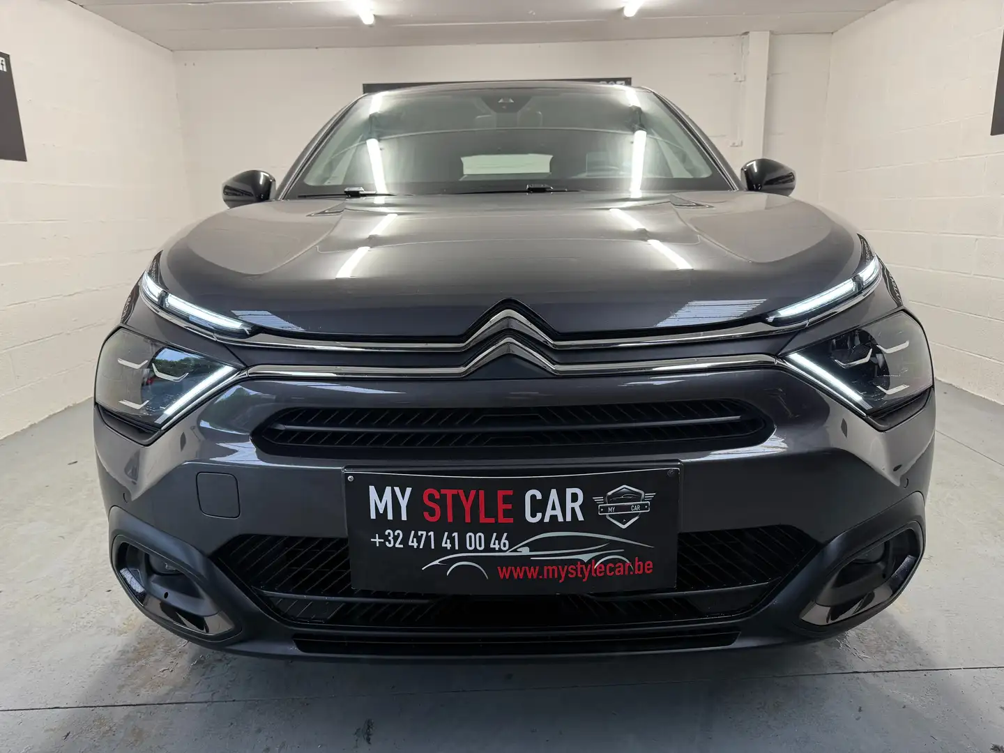 Citroen C4 1.5 BlueHDi, AUTOMATIQUE , Garantie 1an Grijs - 2