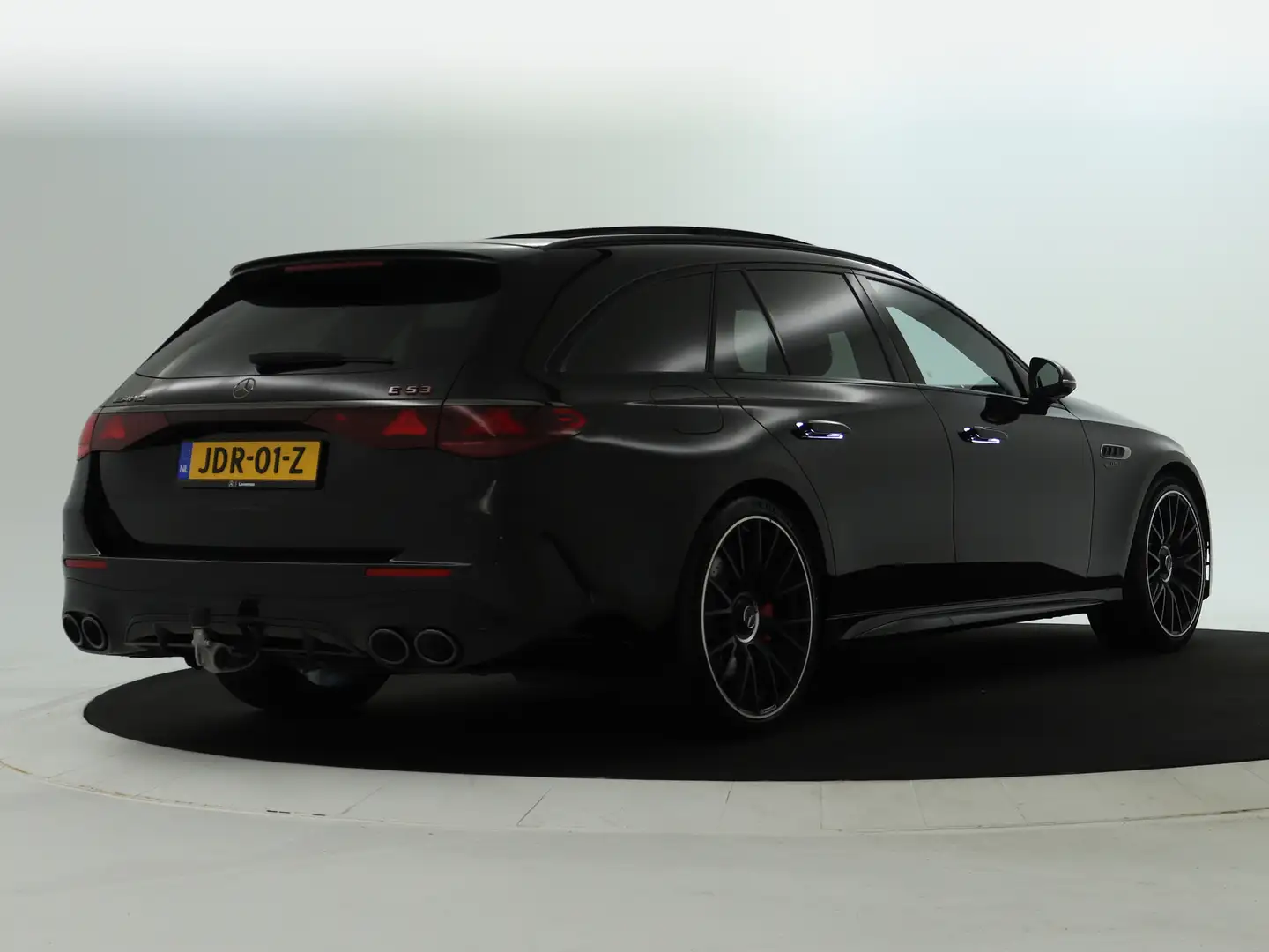 Mercedes-Benz E 53 AMG Estate 4MATIC+ | AMG DYNAMIC PLUS Pakket | 21 Inch Zwart - 2