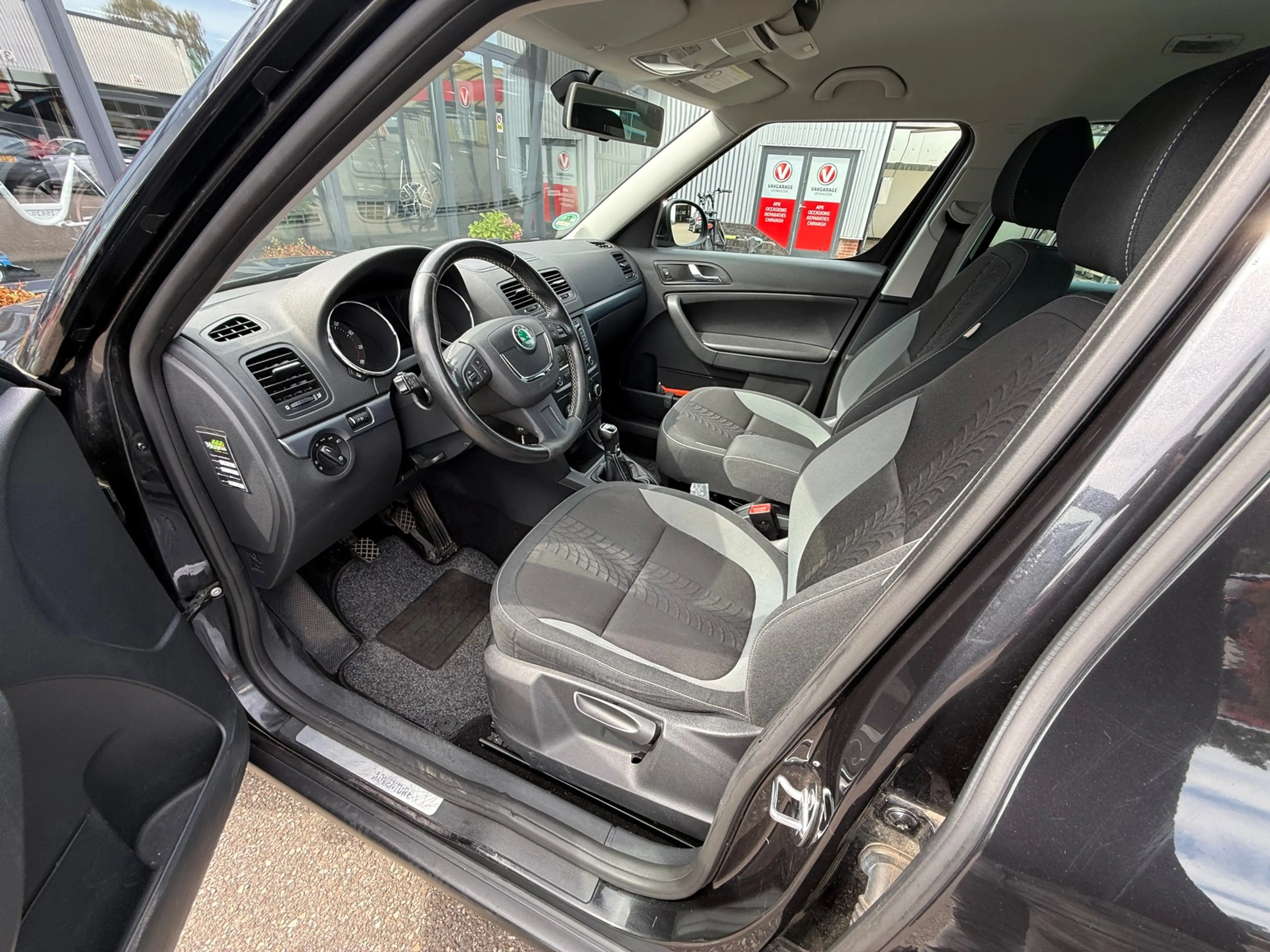 Skoda Yeti 1.2 TSI Adventure|trekhaak|rijklaar prijs| — photo 14