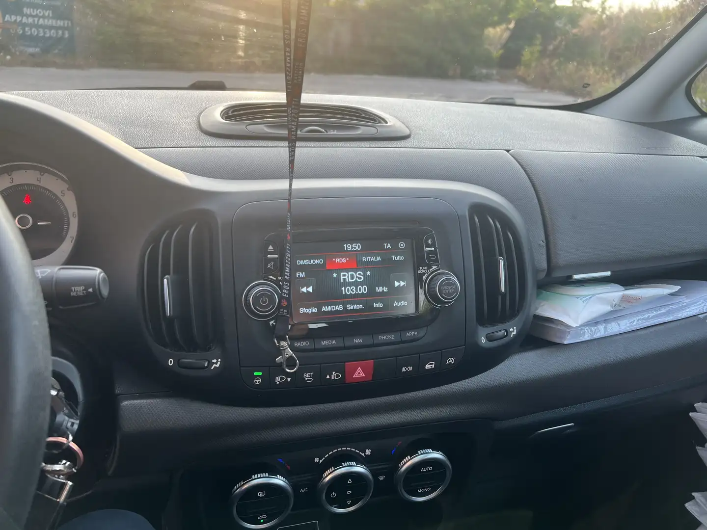 Fiat 500L 1.3 mjt Lounge 95cv dualogic - 2
