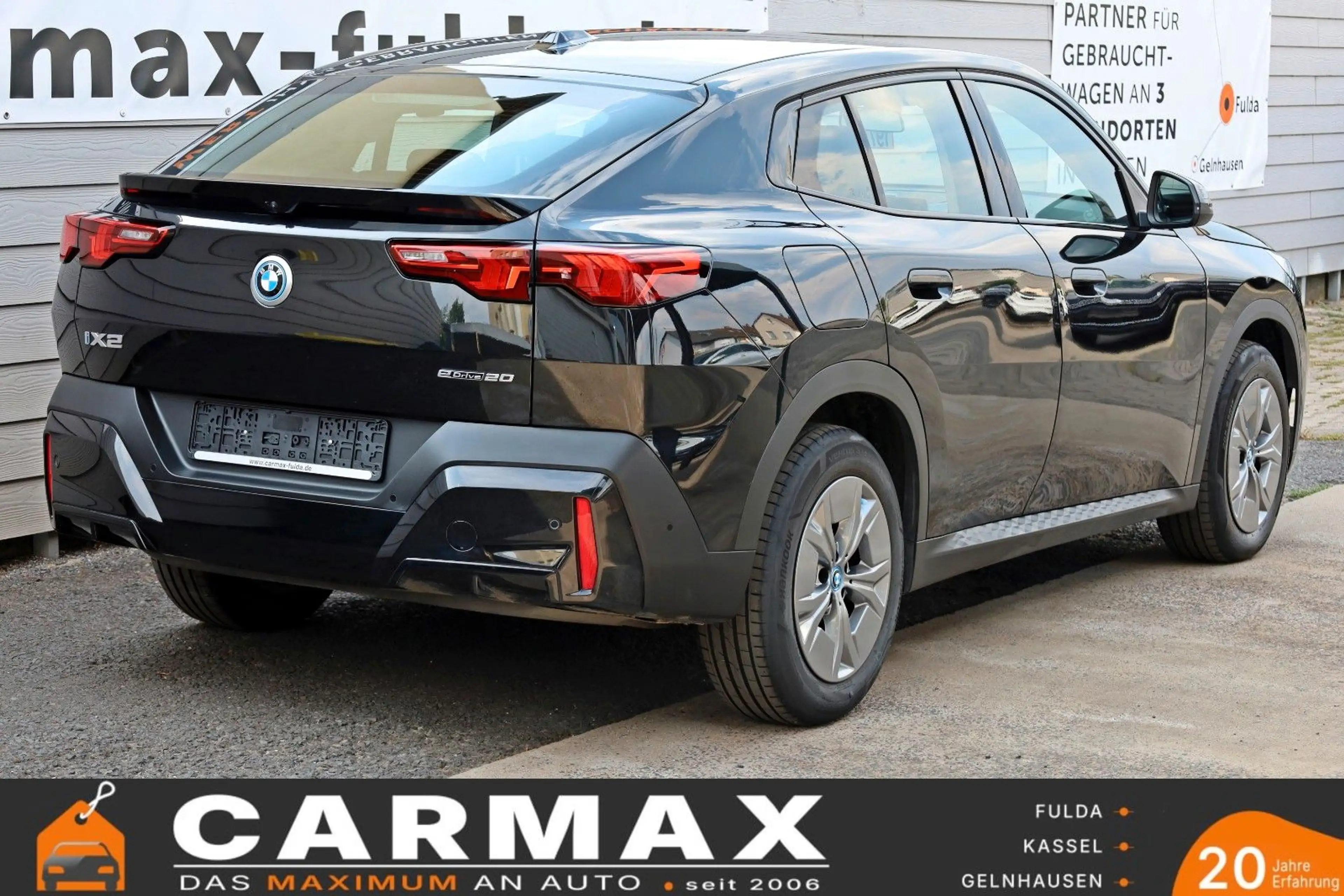 BMW iX2 20 eDrive,Navi,LED,SH,Kamera,Ausparkassist — photo 2