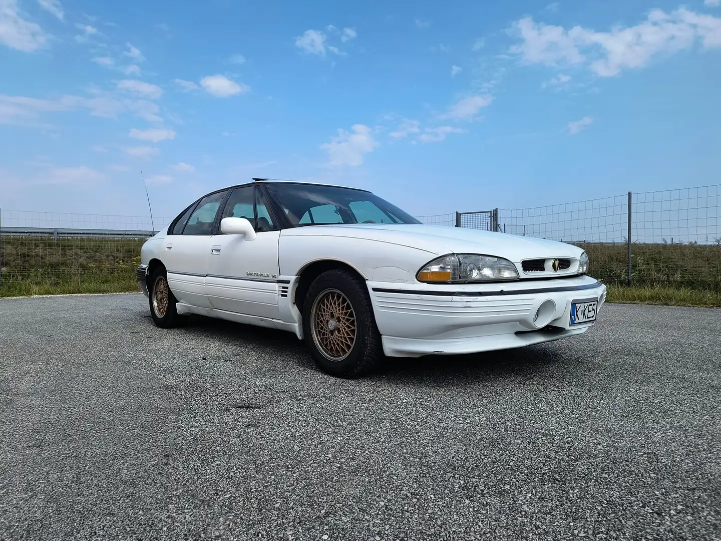 Pontiac Bonneville Weiß - 1