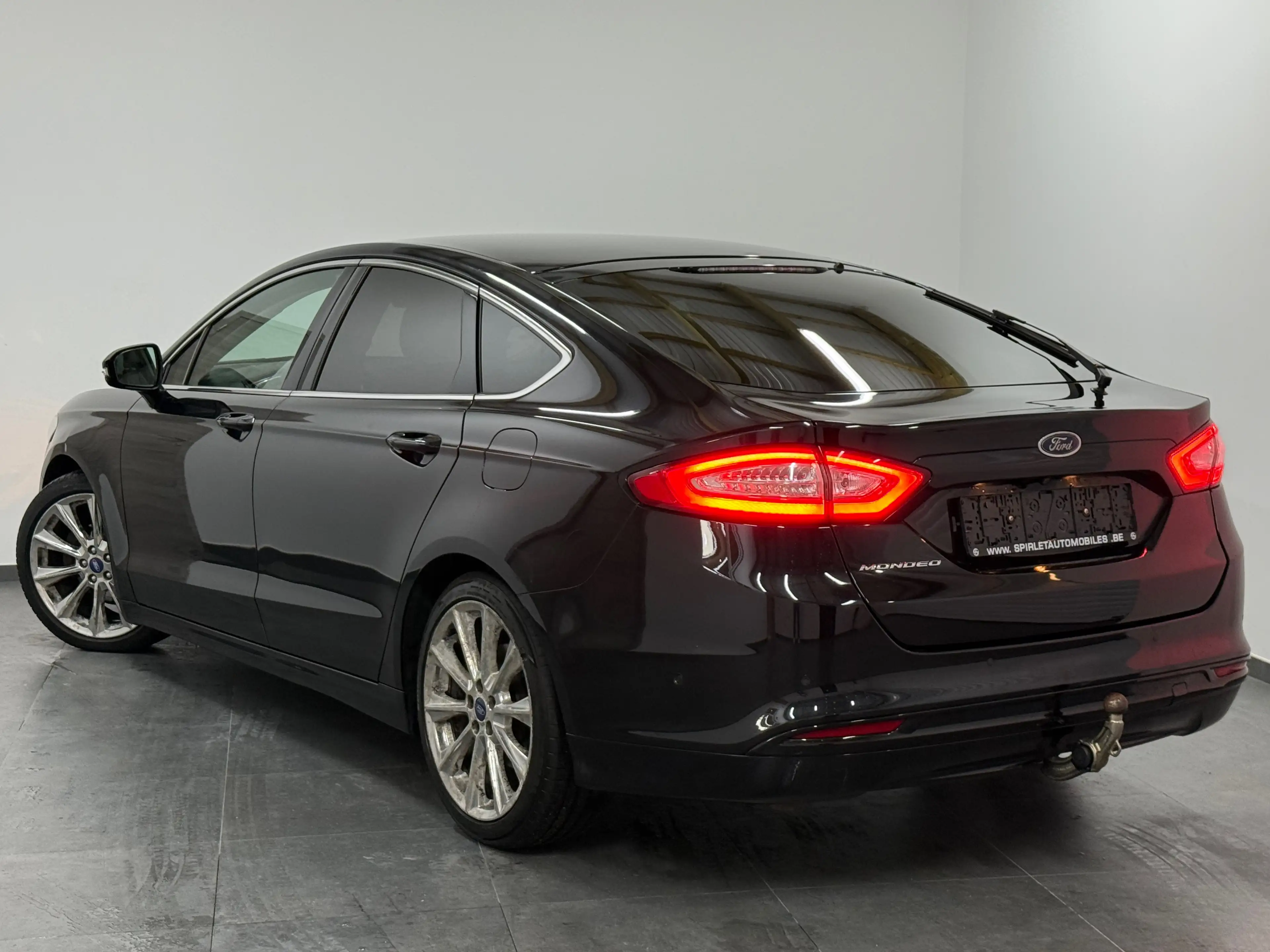 Ford Mondeo 2.0 TDCi Titanium - Euro 6b - Navi - Camera - Carnet — photo 2