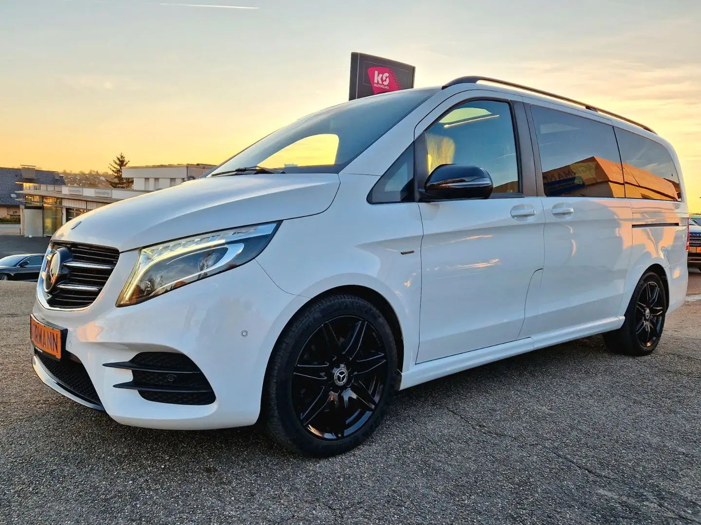 Mercedes-Benz V 250 AMG AV.ED.LANG+PANO+SITZLUFT+BURMESTER+1HD Wit - 1