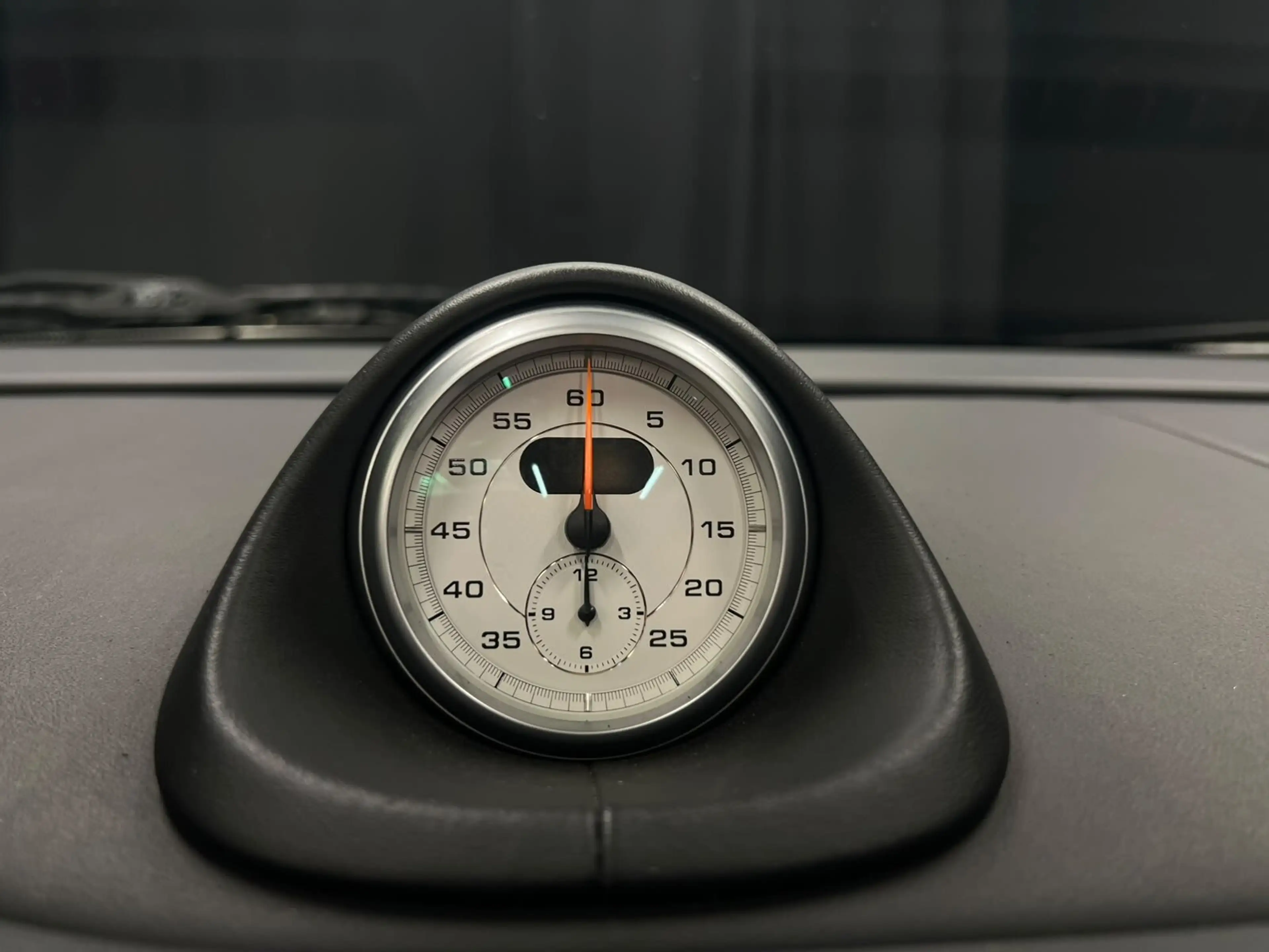 Porsche 911 CARRERA 4S CABRIOLET — photo 13