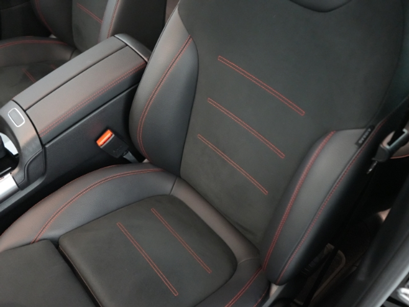 Mercedes-Benz GLA 250 PHEV AMG LINE DCT+AHK+NAVI+RÜCKFAHRKAMERA+SITZHEIZ — photo 10