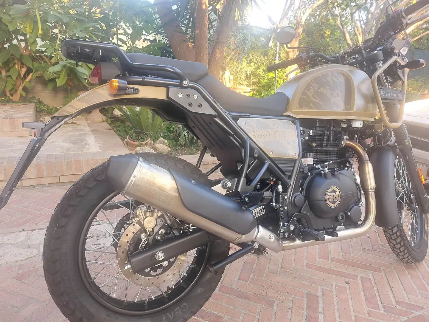 Royal Enfield Himalayan - 2