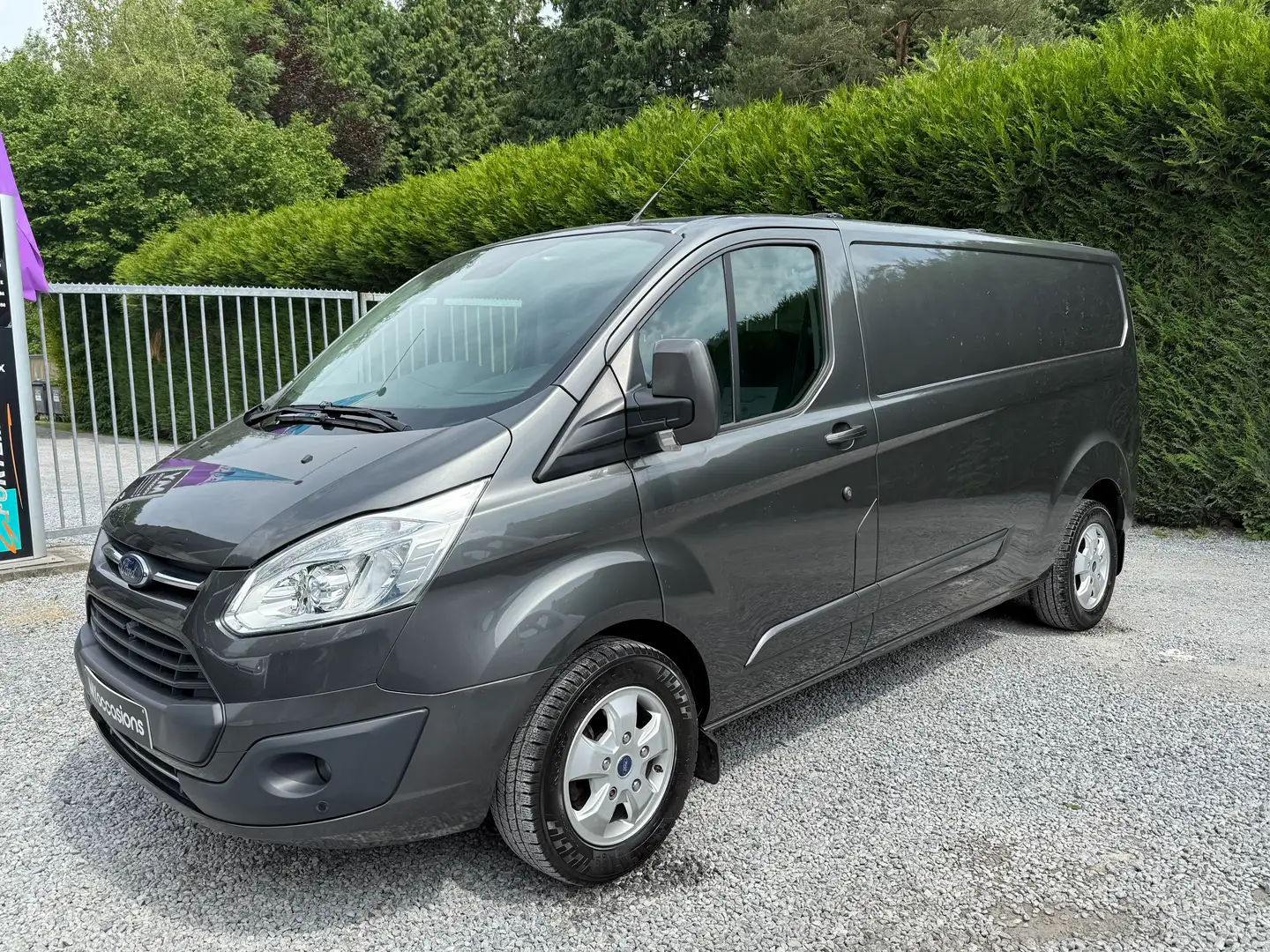 Ford Transit Custom 2.0 TDCi L2H1 - BOITE AUTOMATIQUE - TVA DEDUCTIBLE Grijs - 1