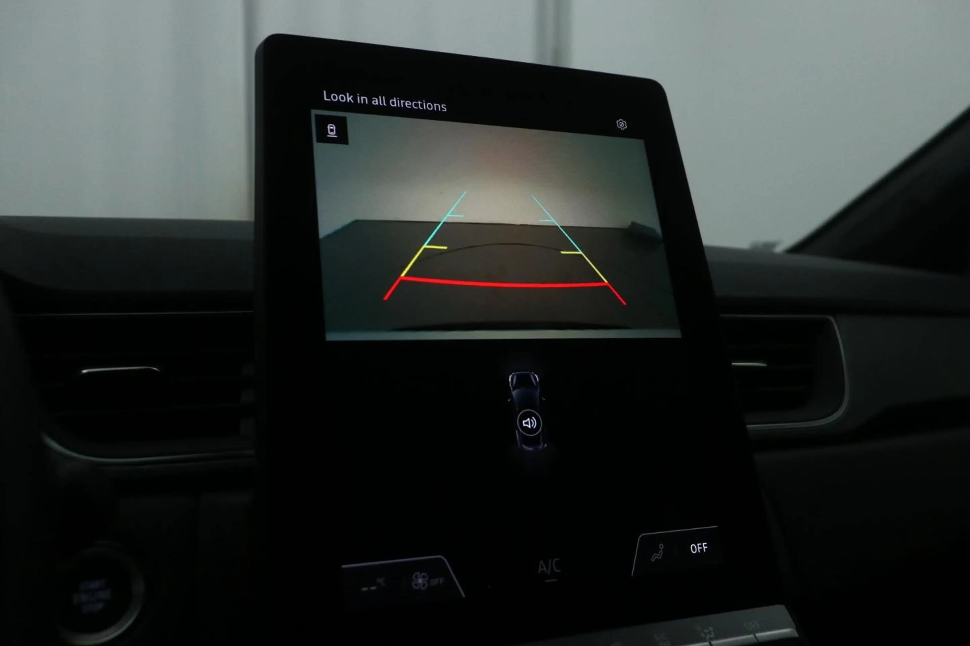 Renault Captur 1.8 E-Tech full hybrid 160 techno — photo 11
