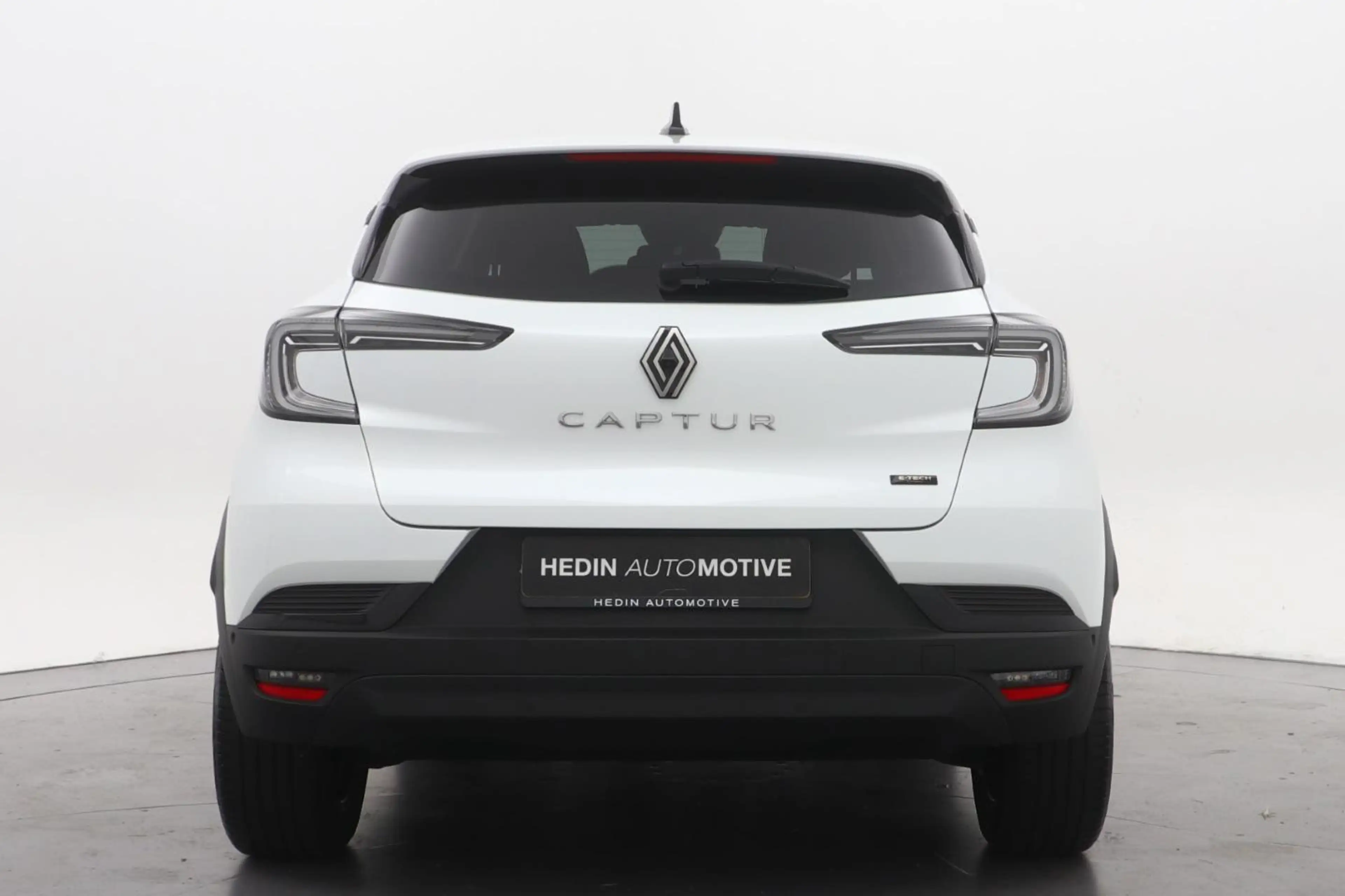 Renault Captur 1.8 E-Tech full hybrid 160 techno — photo 9