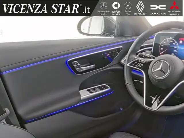 Mercedes-Benz E-Class view 8