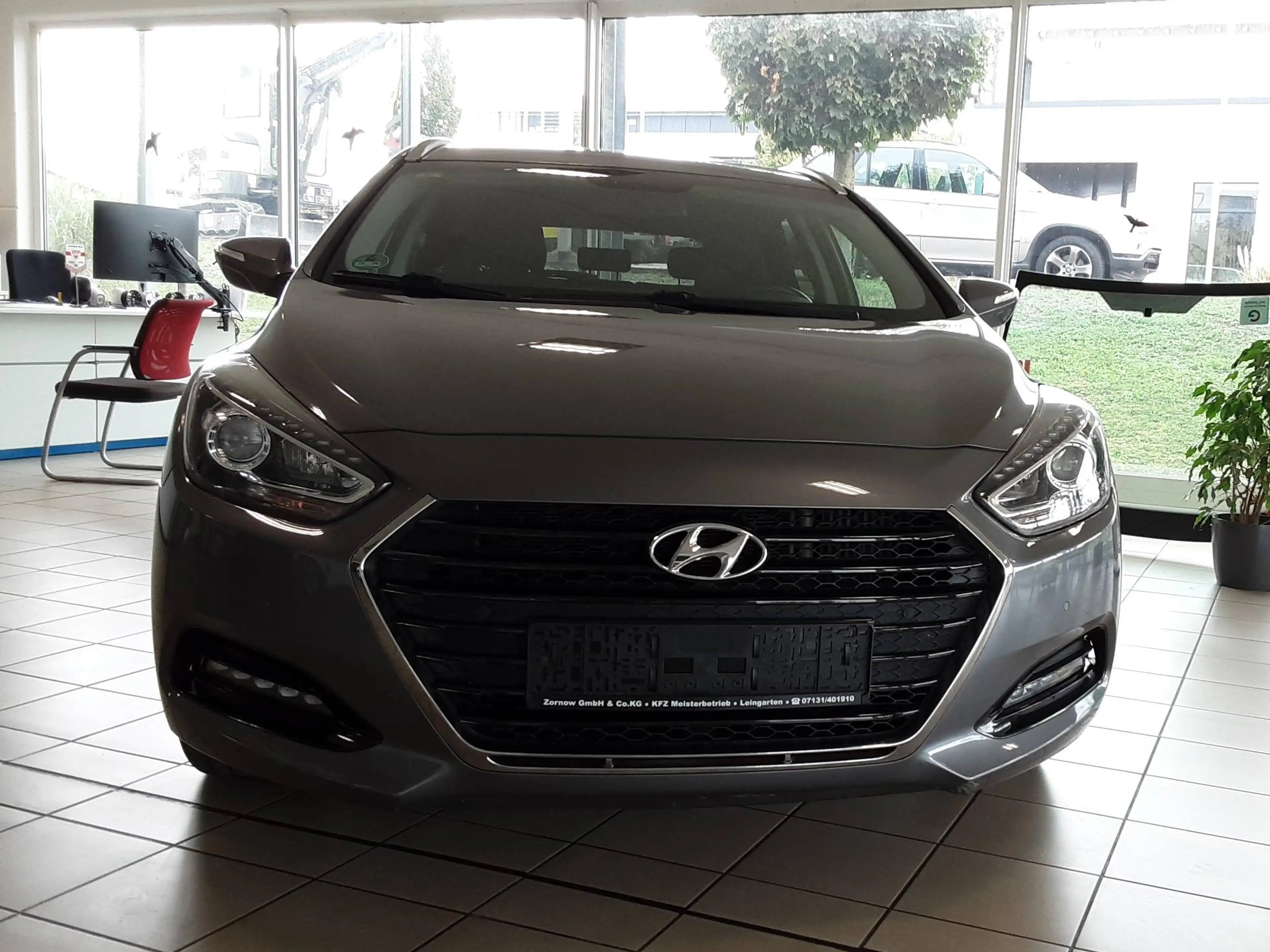 Hyundai i40 i40 Kombi blue 1.7 CRDi DCT Trend — photo 3