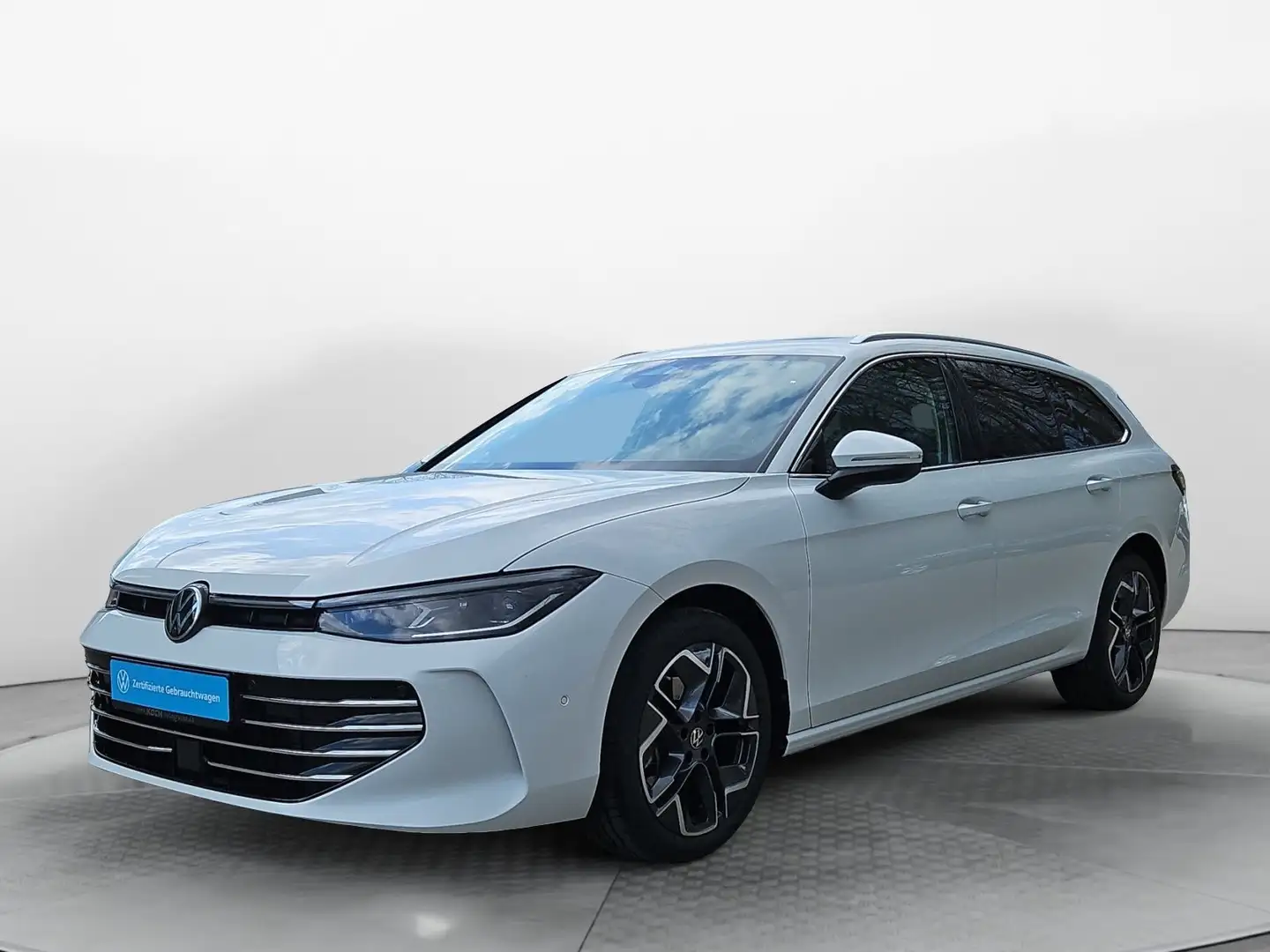 Volkswagen Passat Variant 2.0TDI Elegance DSG Leder LED Nav Weiß - 2